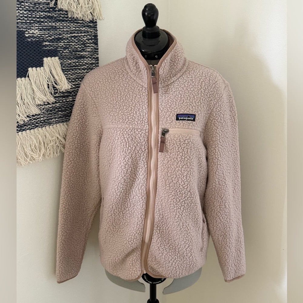 SOLD. Patagonia Women's Fleece Jacket